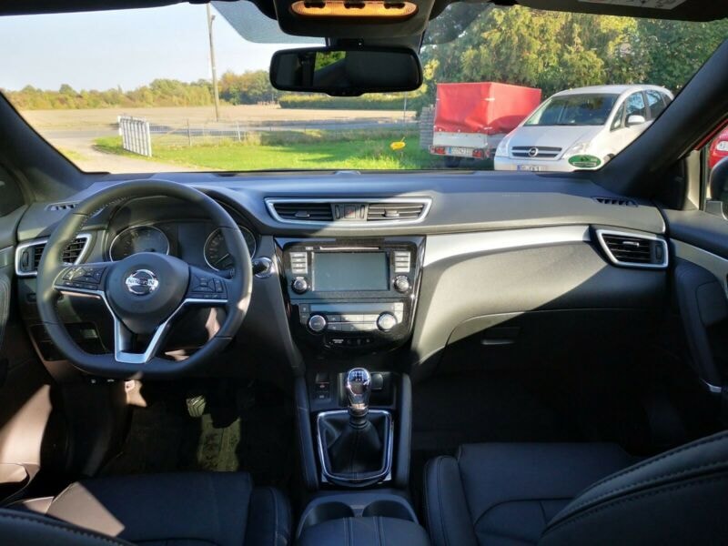NISSAN Qashqai 1.3 DIG-T tekna+-image-5