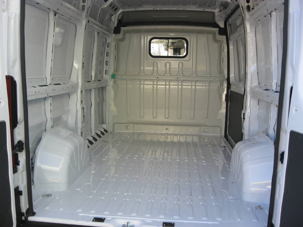 FIAT Ducato BEV 35 Kaw. 3450 L2 H2 47 kWh-image-5