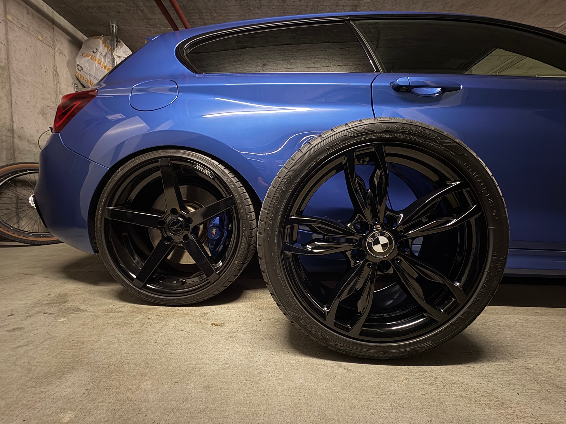 BMW M140i xDrive Steptronic-image-12
