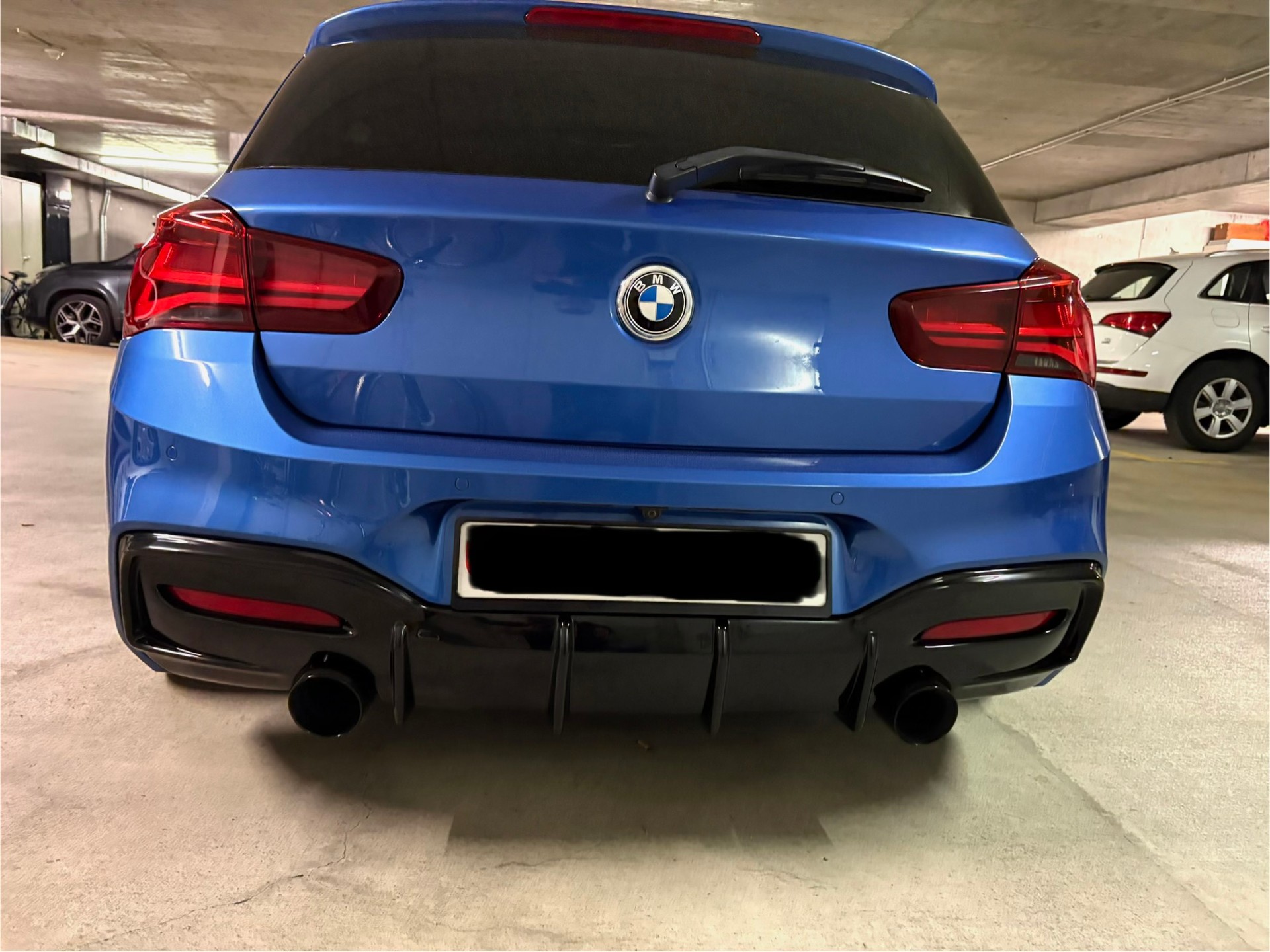 BMW M140i xDrive Steptronic-image-7