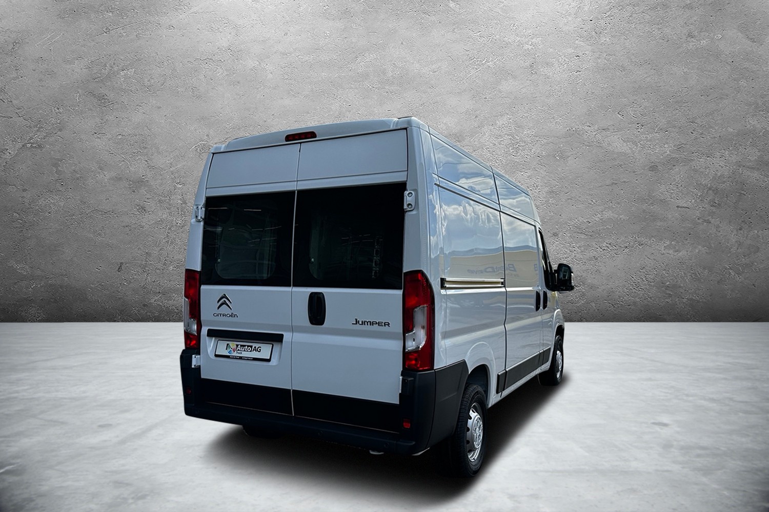 CITROEN Jumper 33 2.2 BlueHDi 140 L2H2-image-3