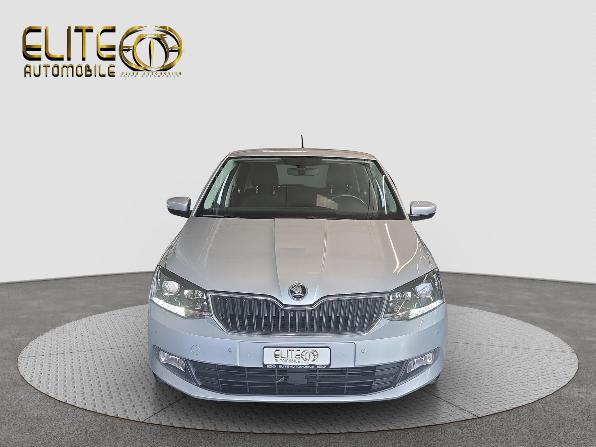 SKODA Fabia 1.2 TSI Style DSG-image-1