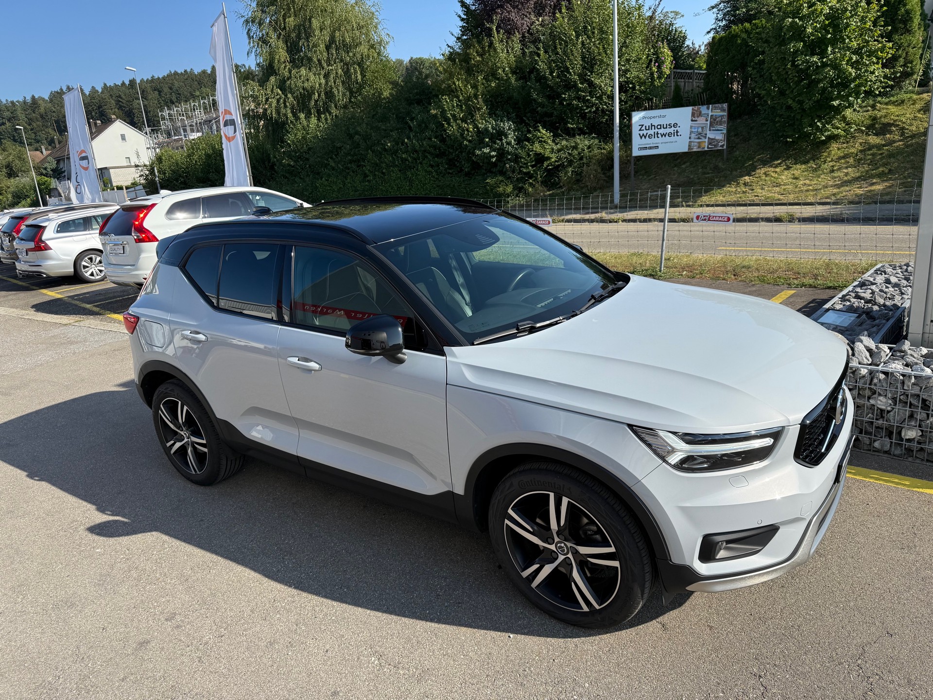 VOLVO XC40 T4 R-Design Geartronic-image-2