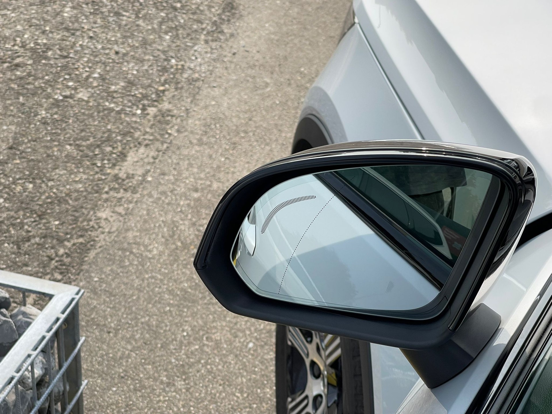 VOLVO XC40 T4 R-Design Geartronic-image-11