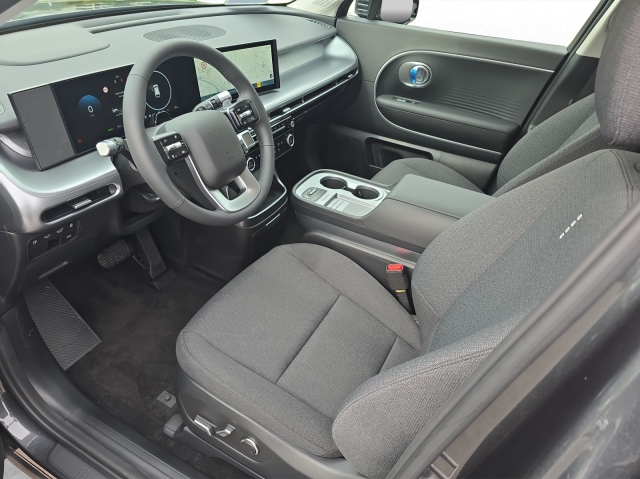 HYUNDAI Ioniq 9 Amplia 4WD 110 kWh-image-4