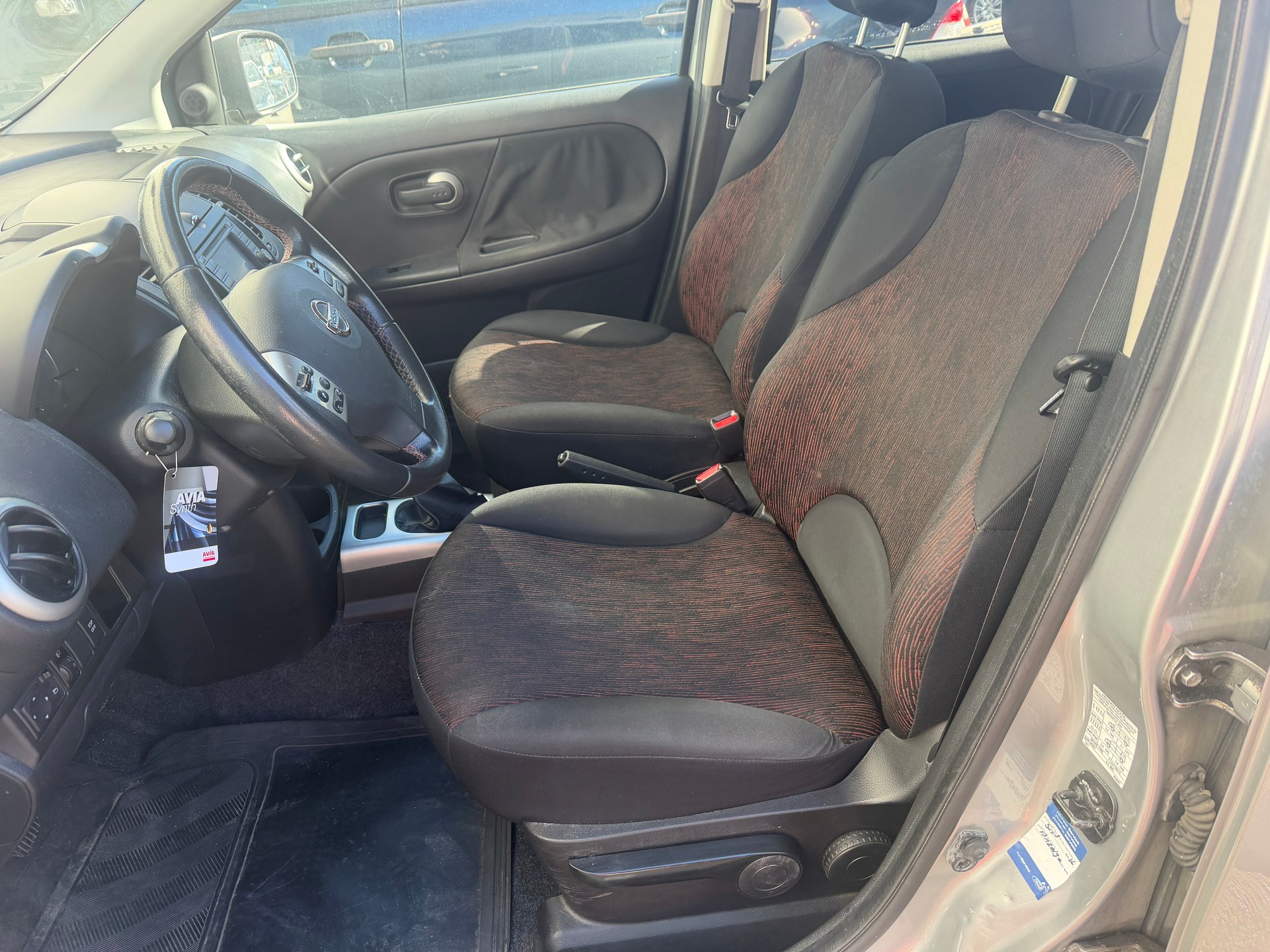 NISSAN Note 1.4 i-Way-image-7