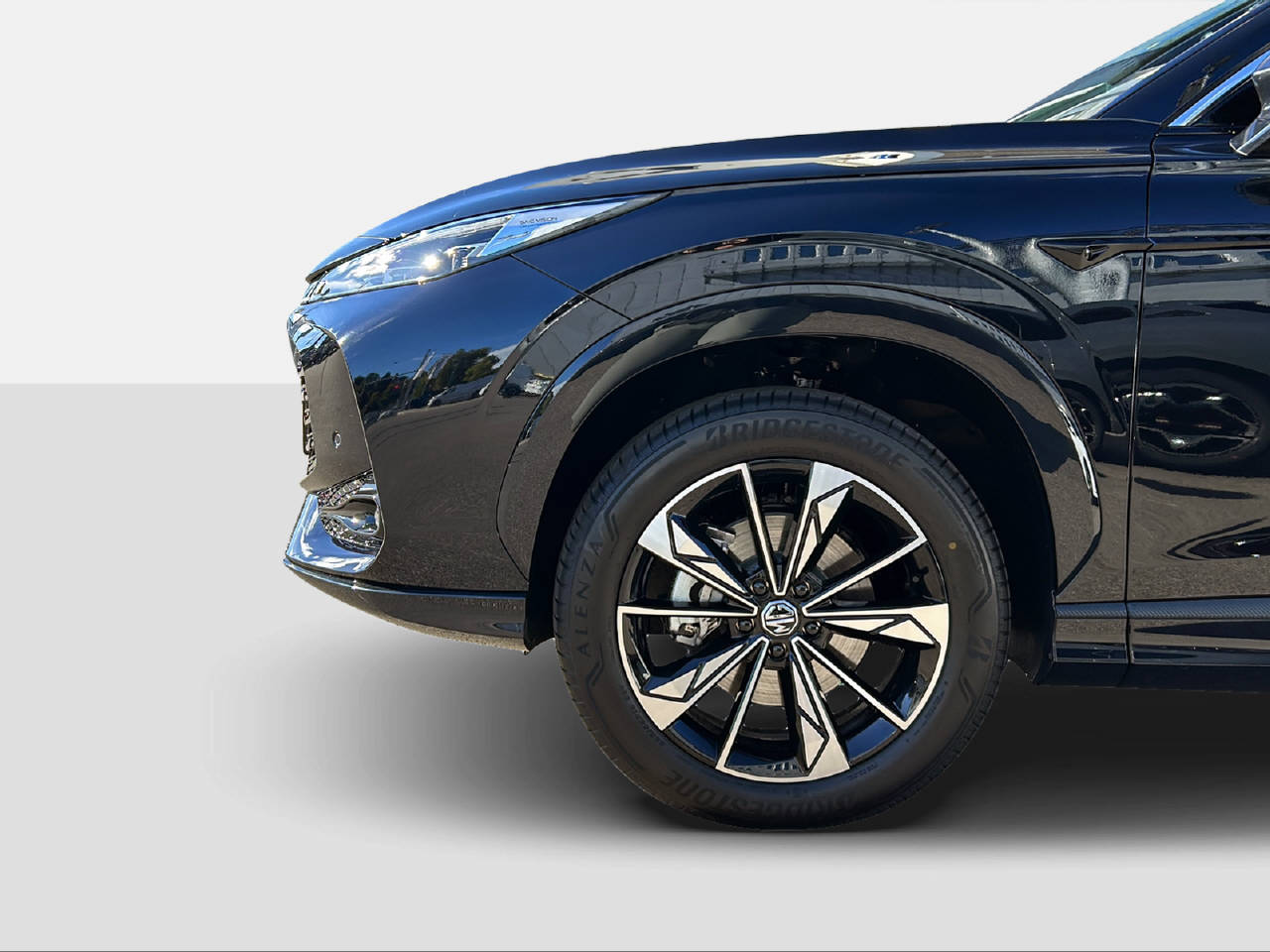 MG HS 1.5 Vti-Tech Luxury-image-8