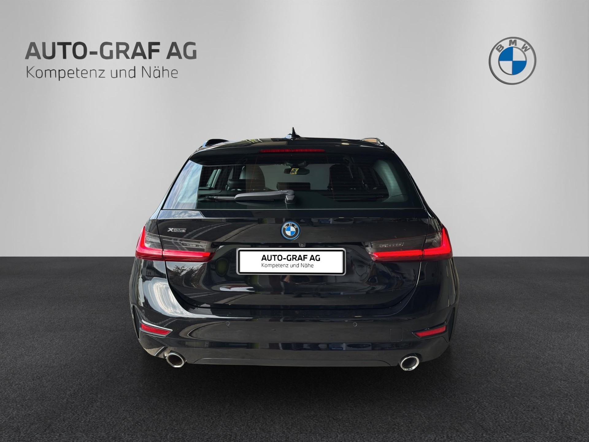 BMW 320e Touring Sport Line Steptronic-image-3