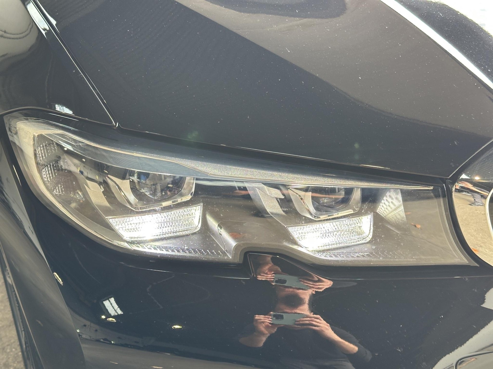 BMW 320e Touring Sport Line Steptronic-image-9