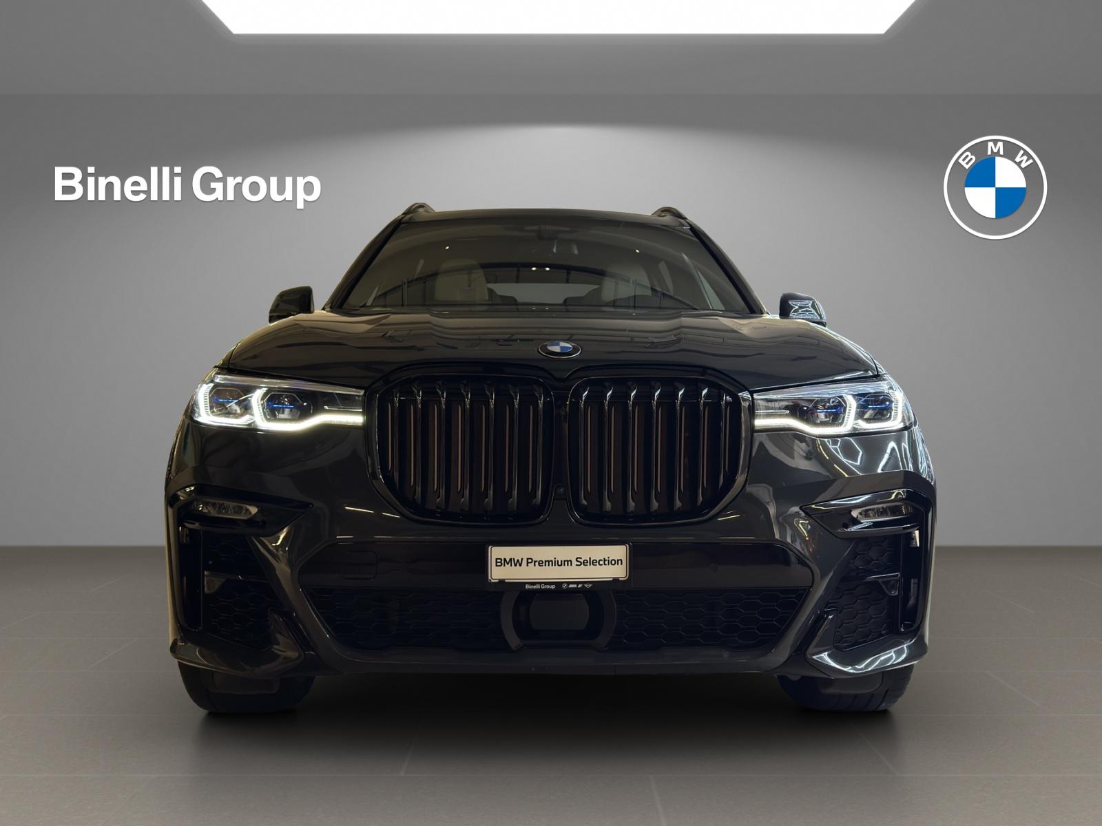 BMW X7 M50i-image-7
