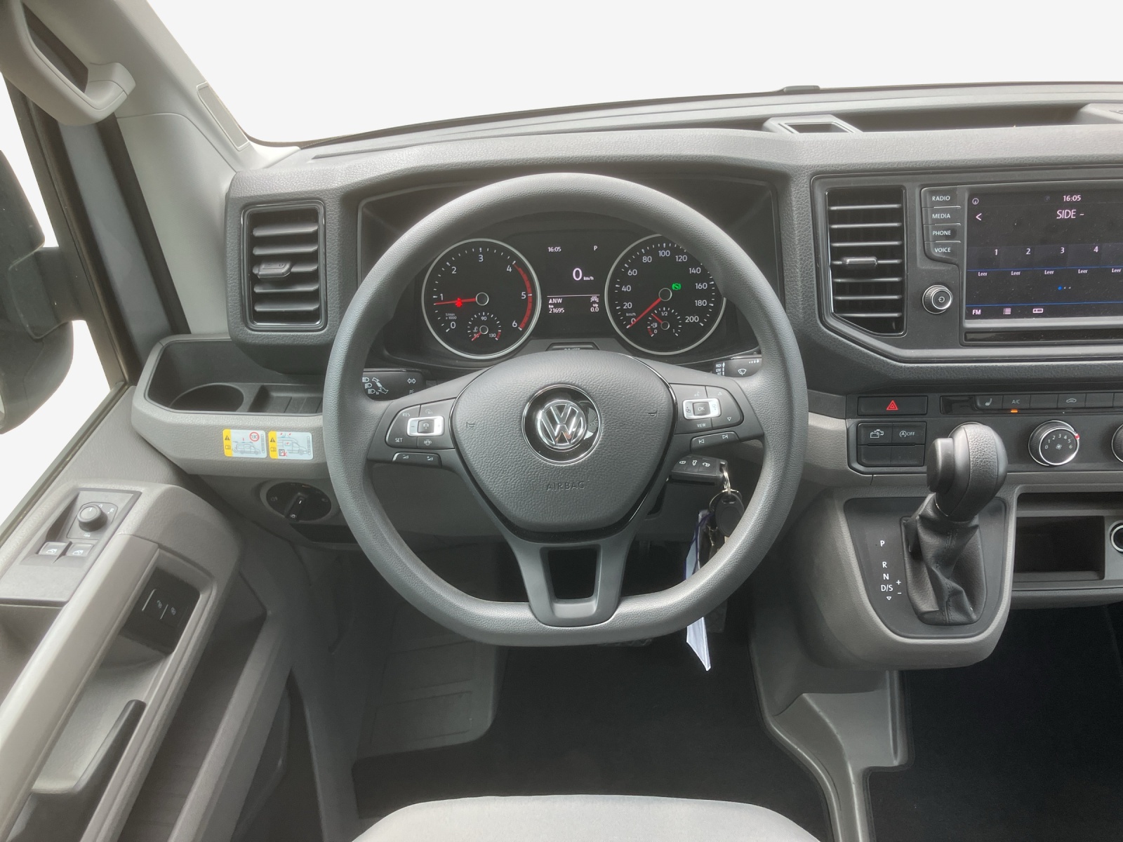 VW Grand California 680 2.0 BI-TDI-image-9