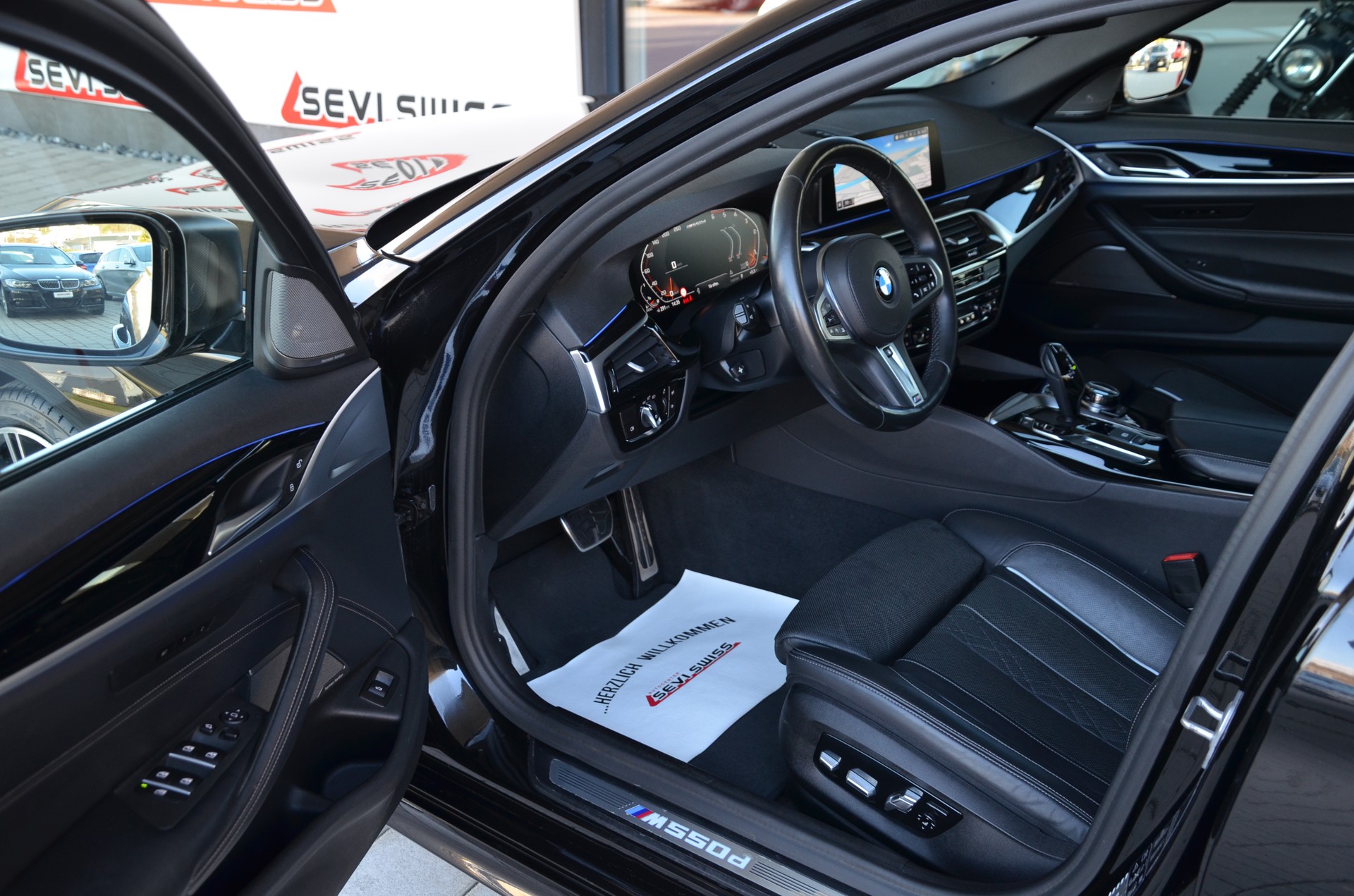 BMW M550d xDrive Steptronic*Frisch ab MFK,1 Jahr oder 20000km Garantie*-image-7