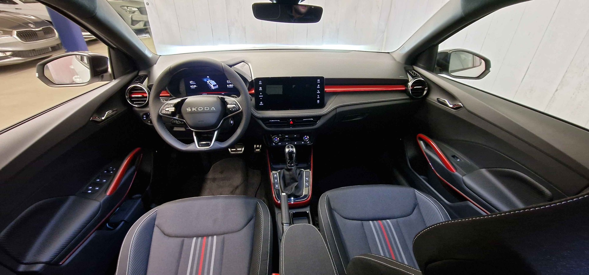 SKODA Fabia 1.0 TSI Monte Carlo DSG-image-12