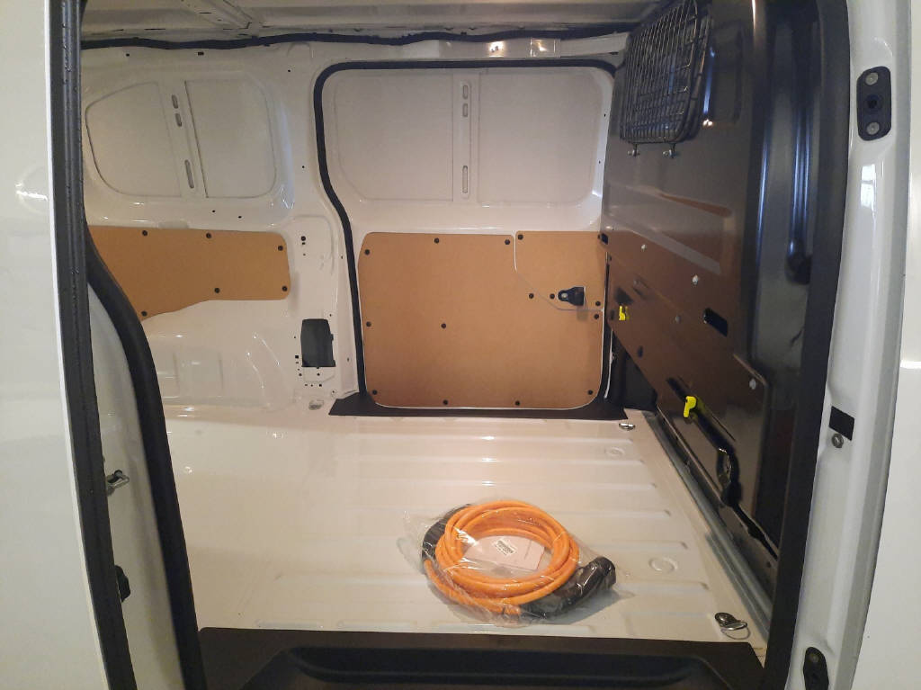 TOYOTA PROACE Van L1 75KWh Active-image-14