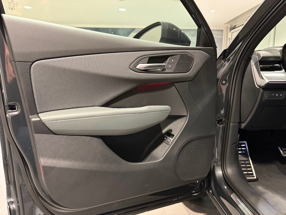 AUDI Q3 SUV e-hybrid 200 kW S tronig-image-2