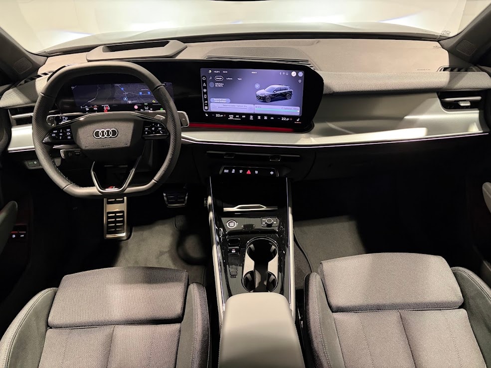 AUDI Q3 SUV e-hybrid 200 kW S tronig-image-9