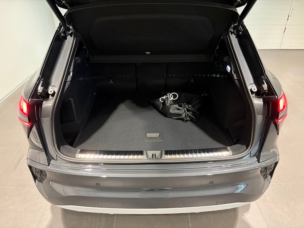AUDI Q3 SUV e-hybrid 200 kW S tronig-image-11