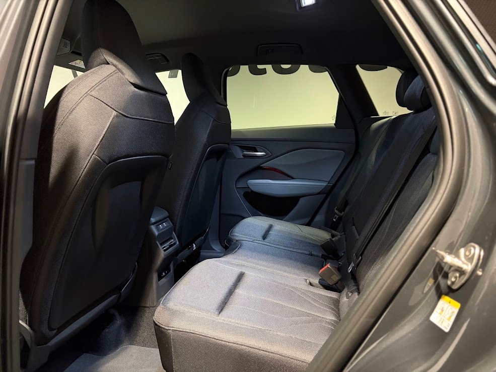 AUDI Q3 SUV e-hybrid 200 kW S tronig-image-4