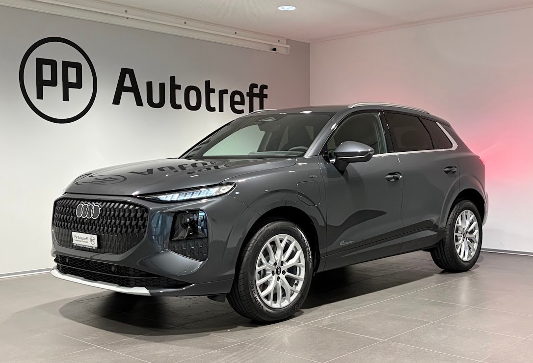 AUDI Q3 SUV e-hybrid 200 kW S tronig-image-1