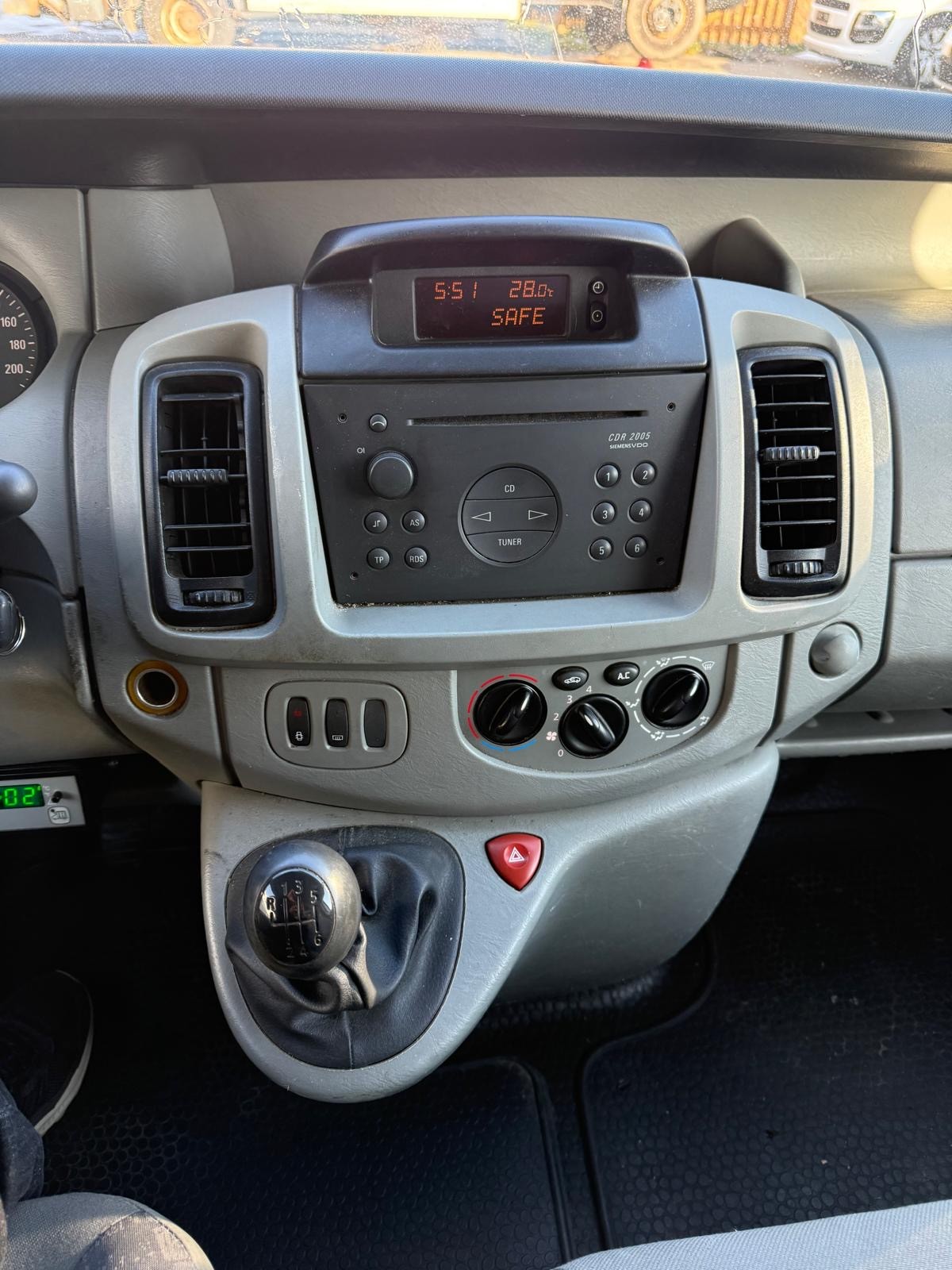 OPEL Vivaro 1.9 CDTI 2.7t frigorifique-image-8