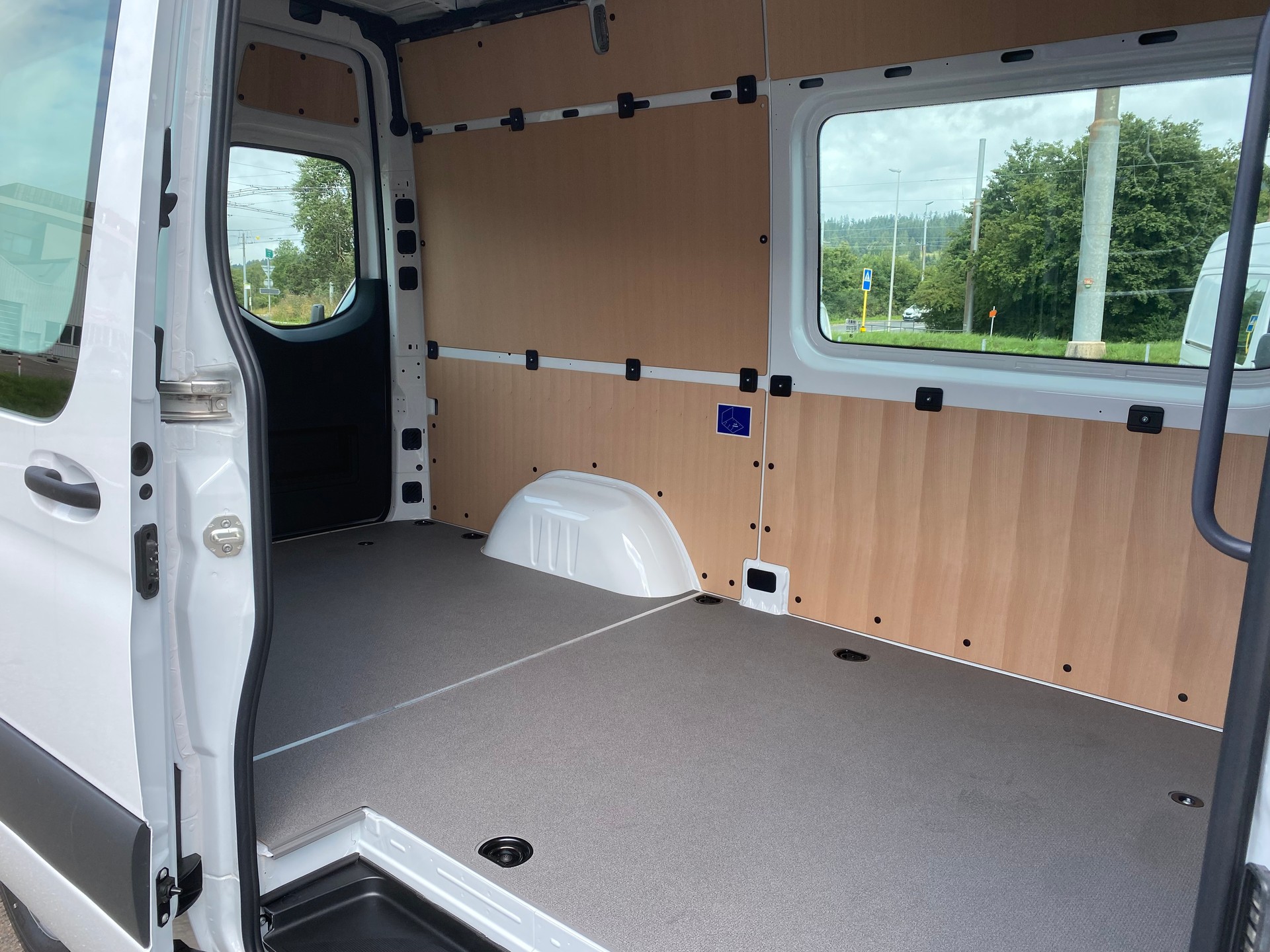 MERCEDES-BENZ Sprinter 317 CDI PRO KA 3665mm S-image-10