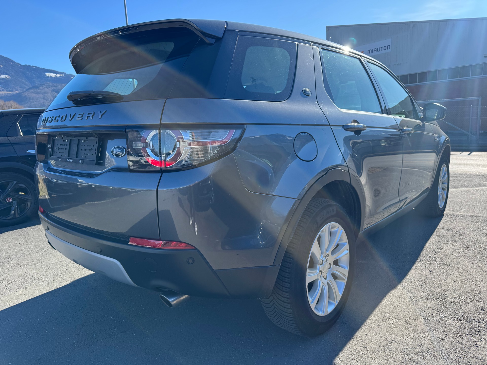 LAND ROVER Discovery Sport 2.2SD4 HSE AT9-image-3