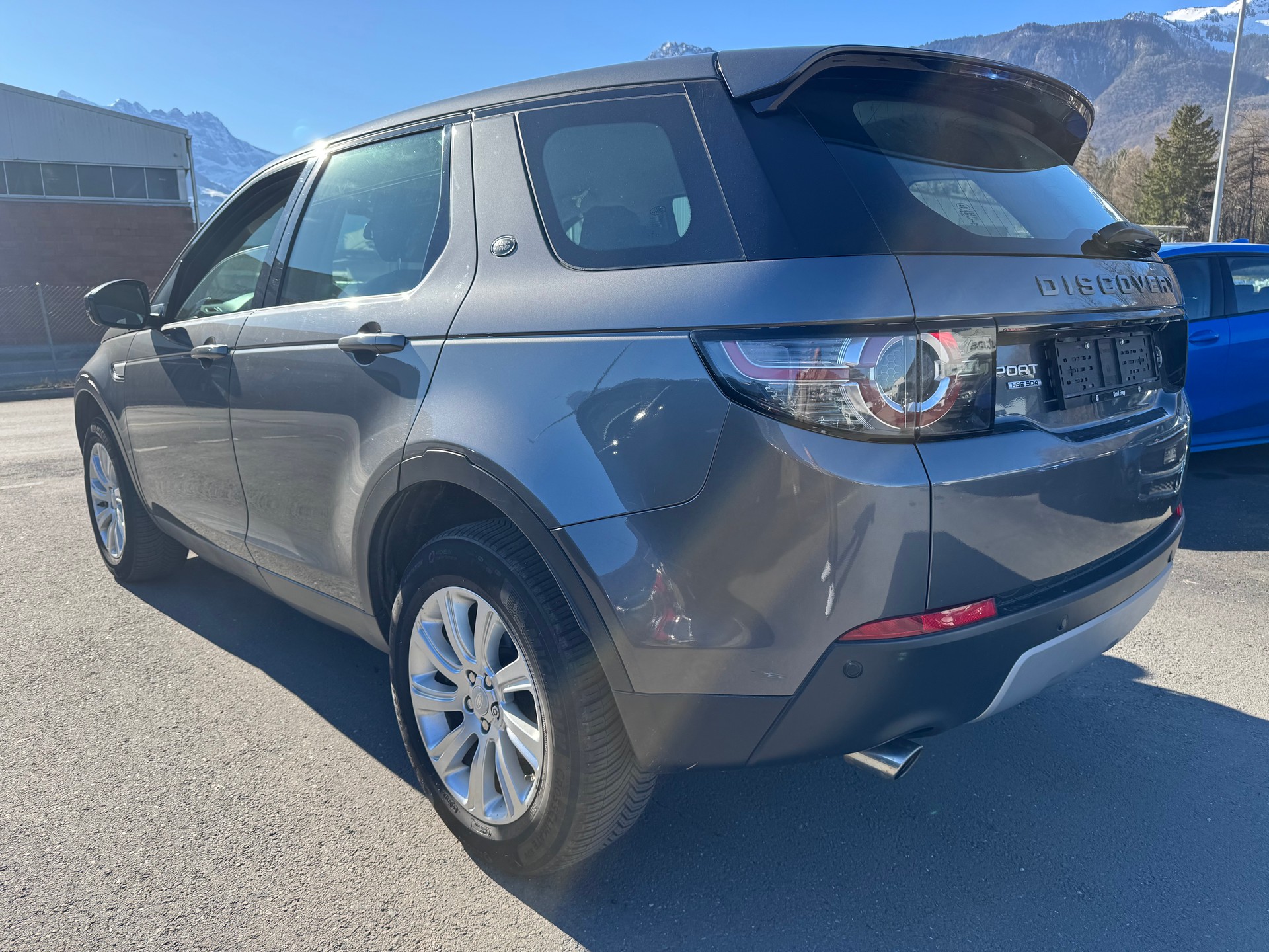 LAND ROVER Discovery Sport 2.2SD4 HSE AT9-image-5