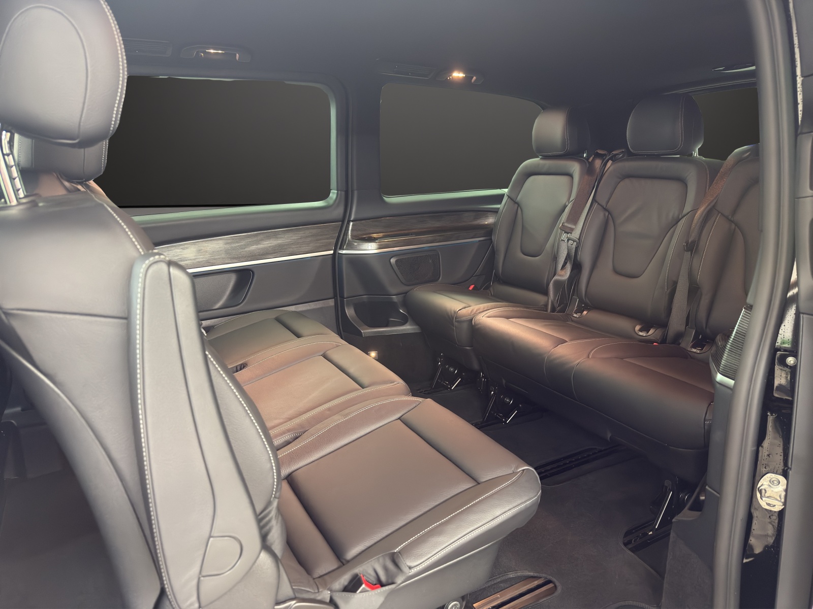MERCEDES-BENZ V 220 d Avantgarde L 4M-image-14