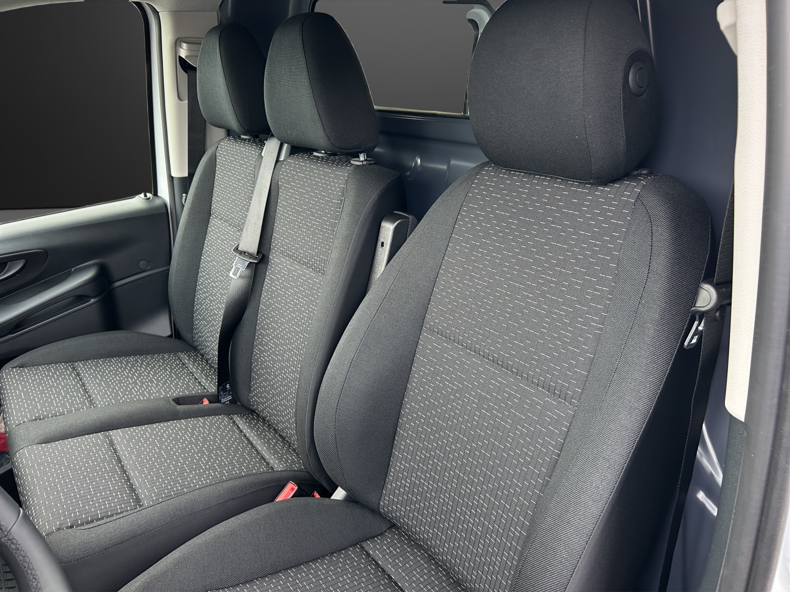 MERCEDES-BENZ Vito 114 CDI Lang Pro 9G-Tronic 4M-image-10