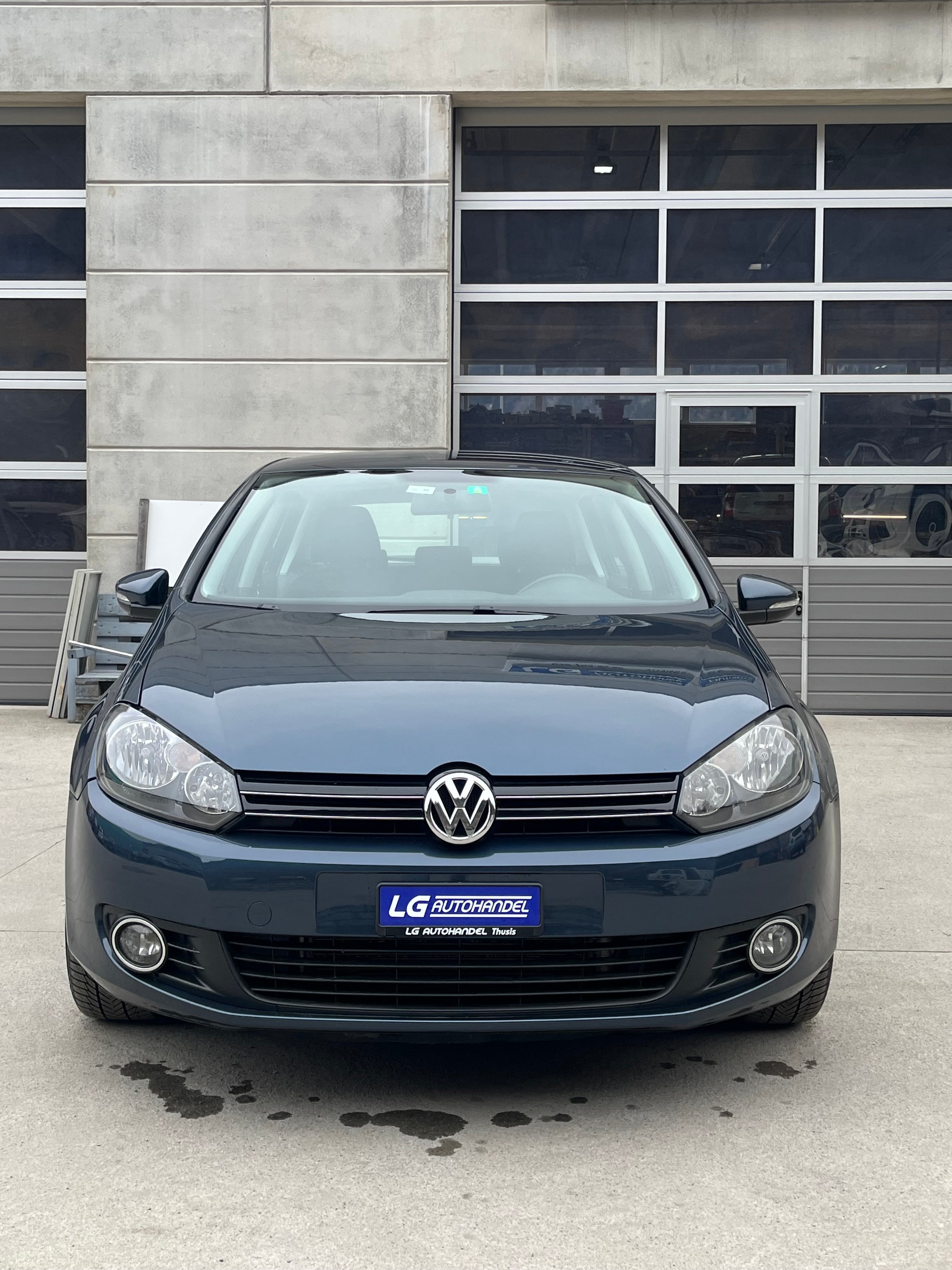 VW Golf 2.0 TDI Highline 4Motion-image-2