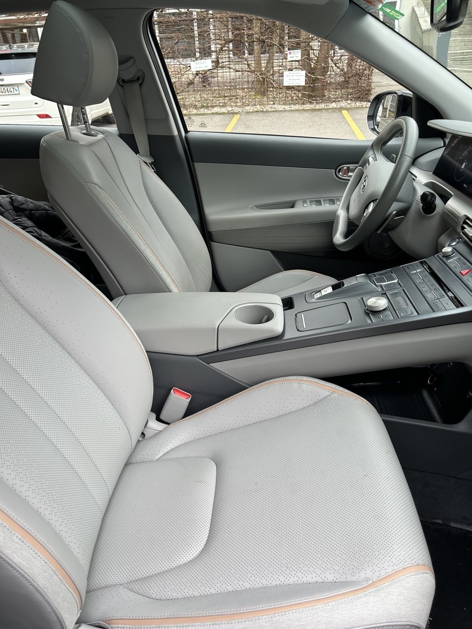 HYUNDAI Personwagen-image-3