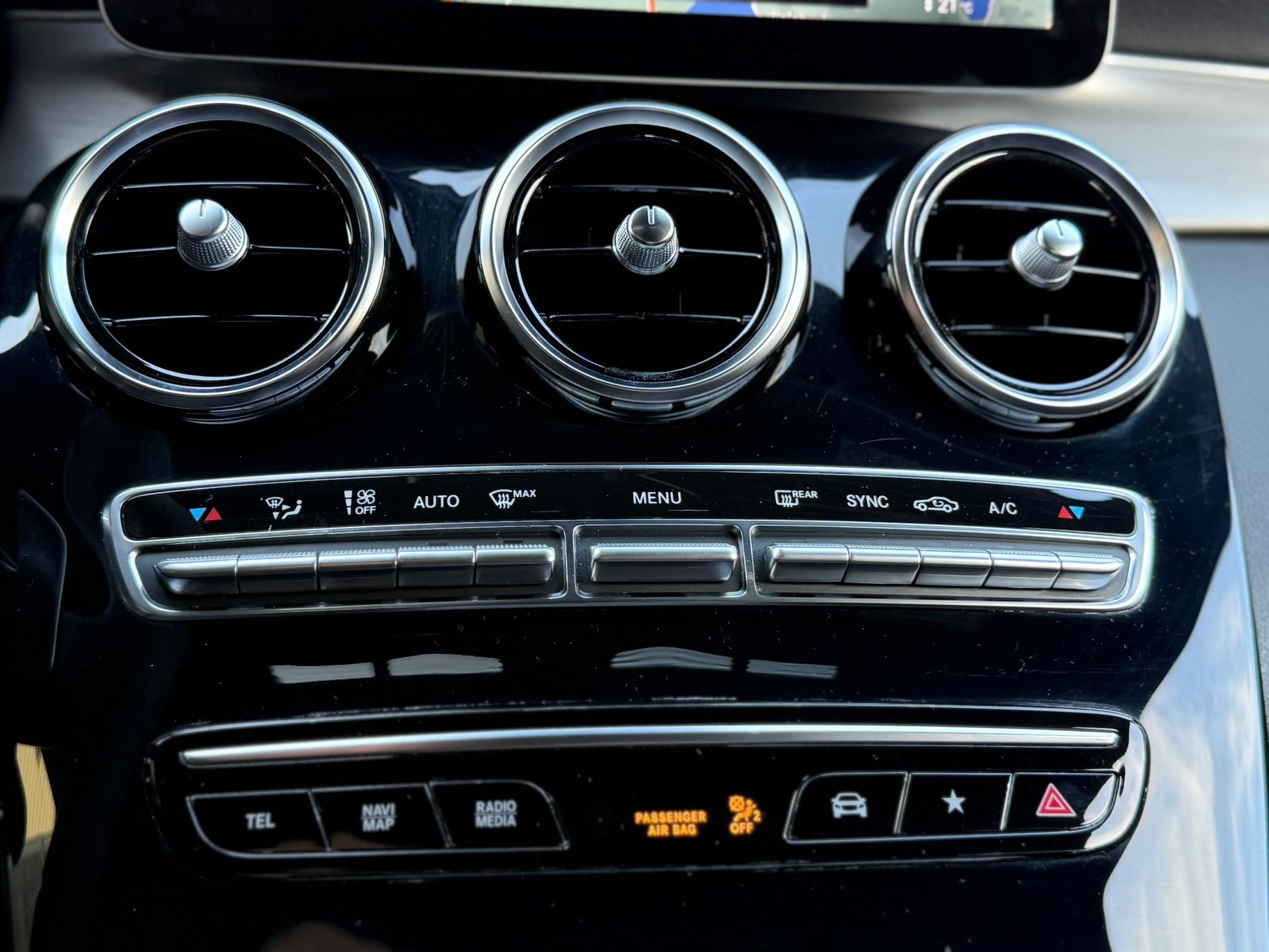 MERCEDES-BENZ GLC 63 S AMG 4m+ Coupé-image-17