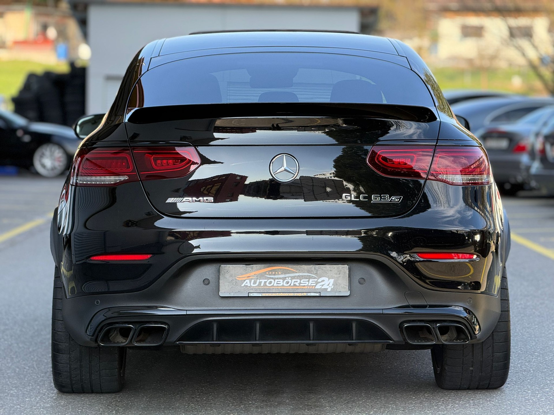 MERCEDES-BENZ GLC 63 S AMG 4m+ Coupé-image-5