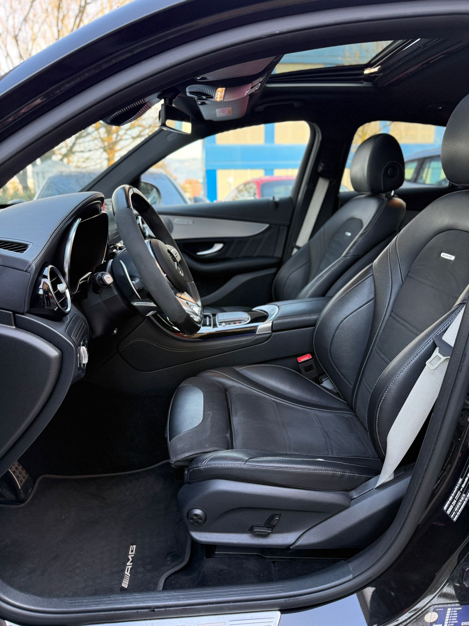MERCEDES-BENZ GLC 63 S AMG 4m+ Coupé-image-9