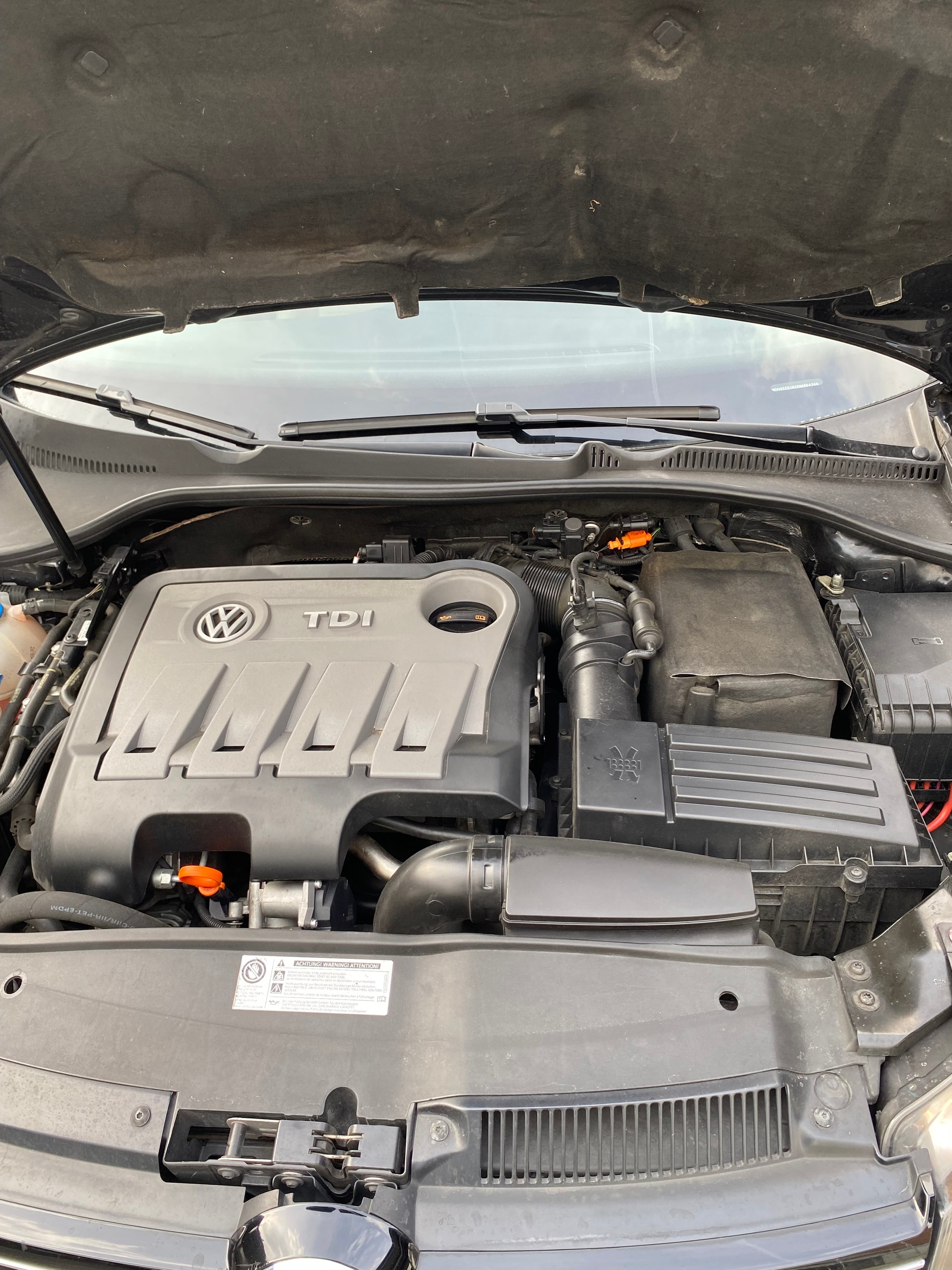 VW Golf Variant 2.0 TDI Highline DSG-image-15