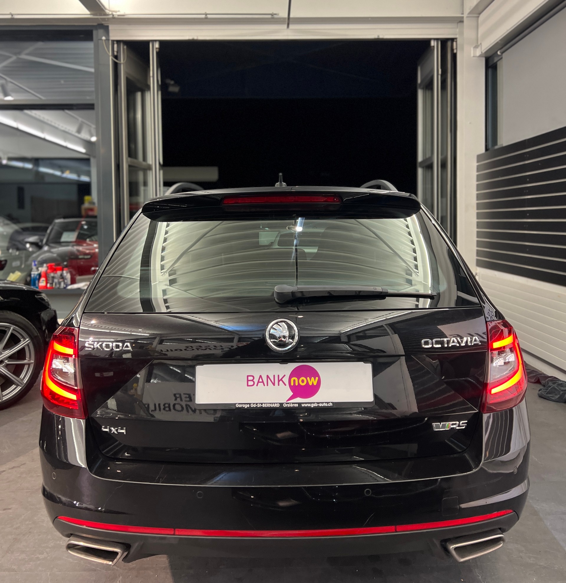 SKODA Octavia Combi 2.0 TDI RS Prag 4x4 DSG-image-5
