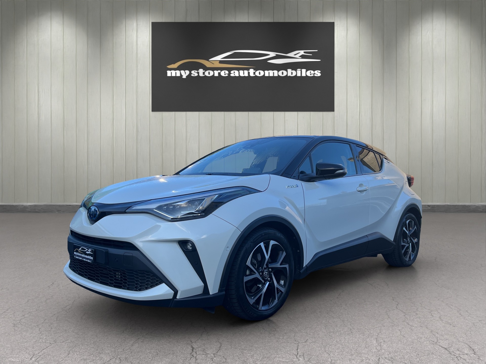 TOYOTA C-HR 1.8 HSD CVT Trend-showroom-element-3