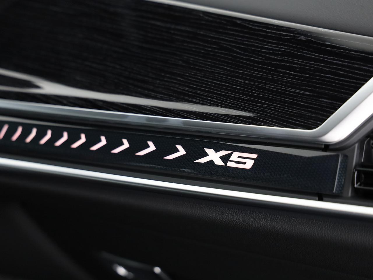 BMW X5 50e xDrive SAG-image-17
