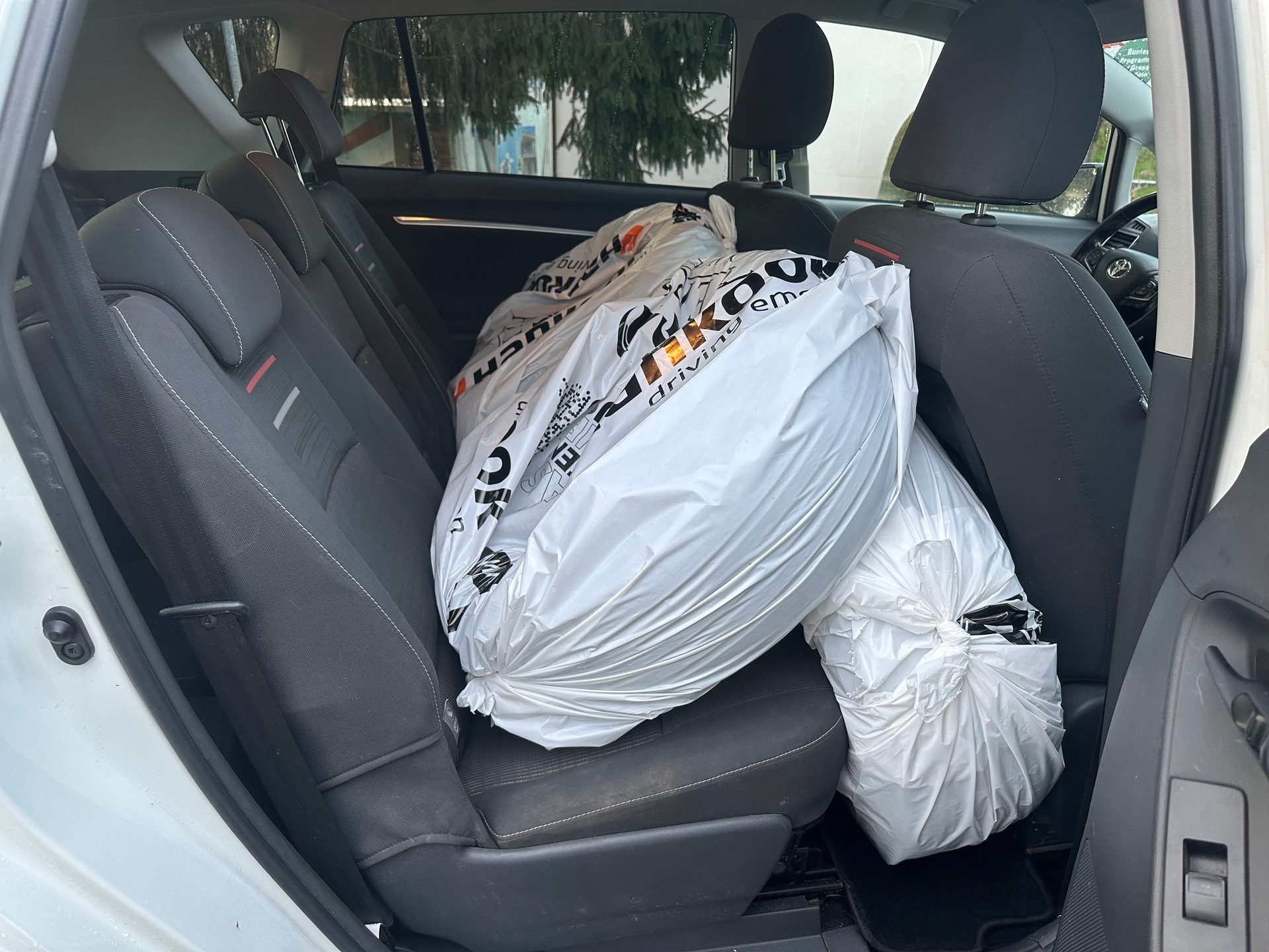 TOYOTA Verso 1.6 D-4D Sol-image-12