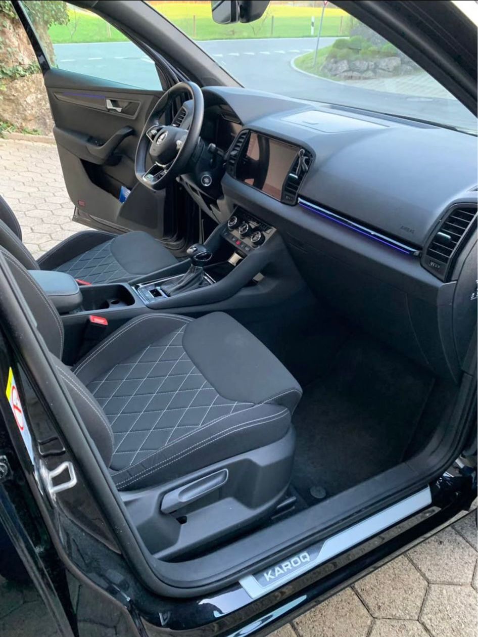SKODA Karoq 2.0 TSI SportLine 4x4 DSG-image-4