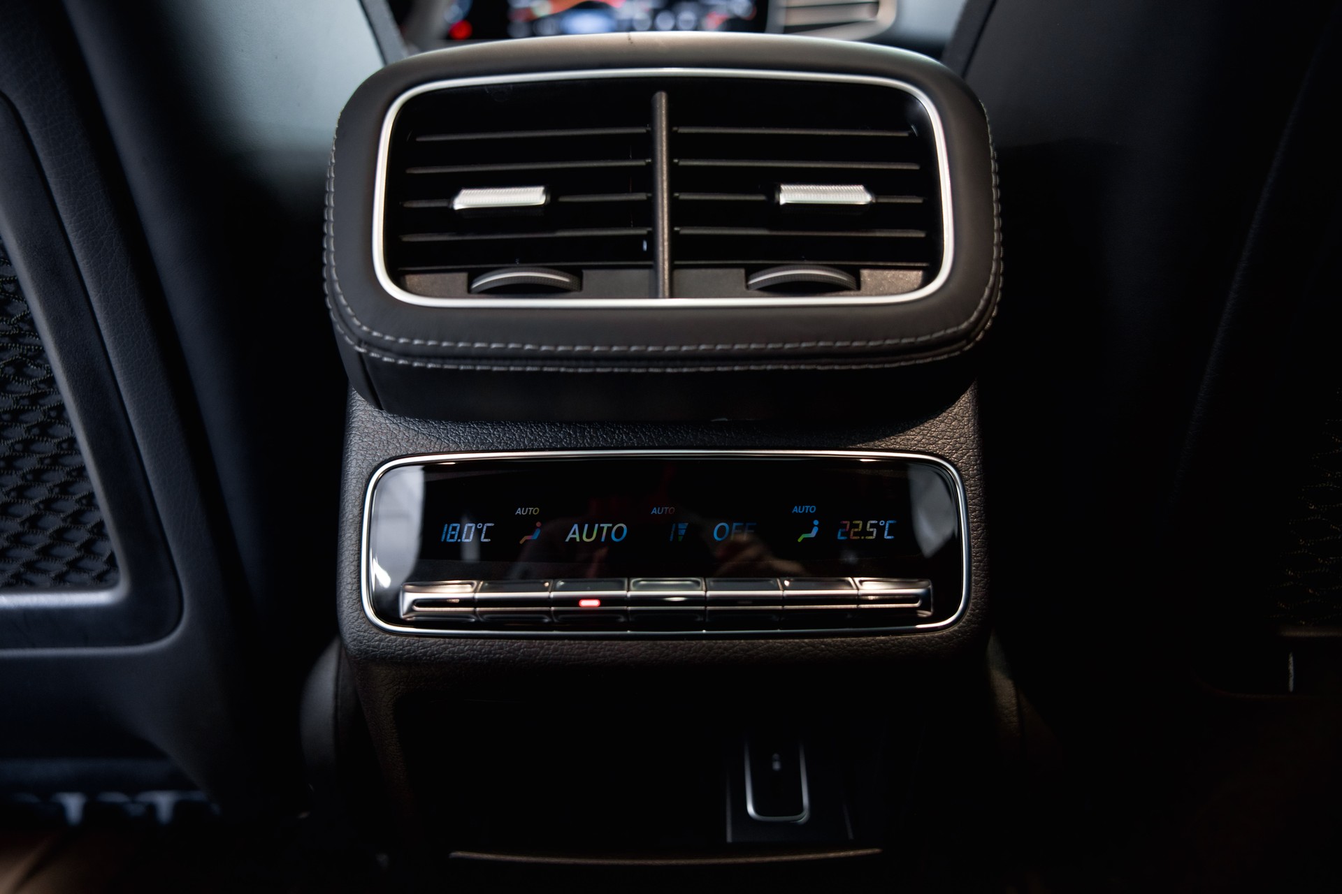 MERCEDES-BENZ GLE 63 S AMG 4Matic+ 9G-Speedshift-image-21