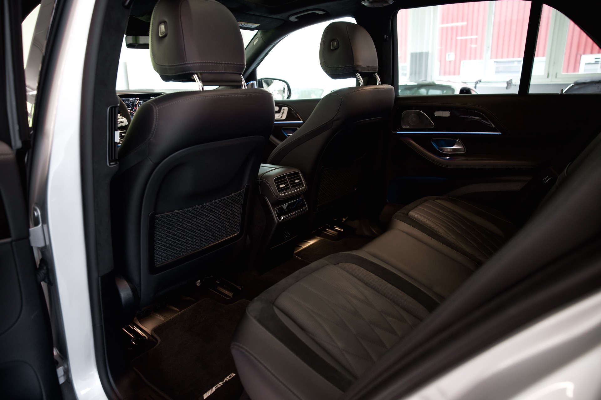 MERCEDES-BENZ GLE 63 S AMG 4Matic+ 9G-Speedshift-image-18