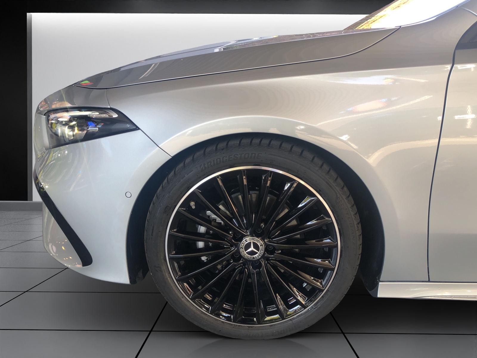 Image MERCEDES-BENZ A-200 A 200 Night Star 7G-DCT