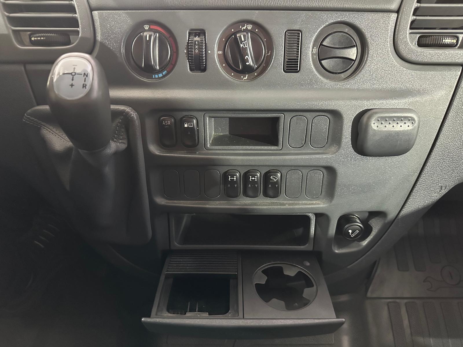 MERCEDES-BENZ Sprinter 313 CDI 4x4-image-18