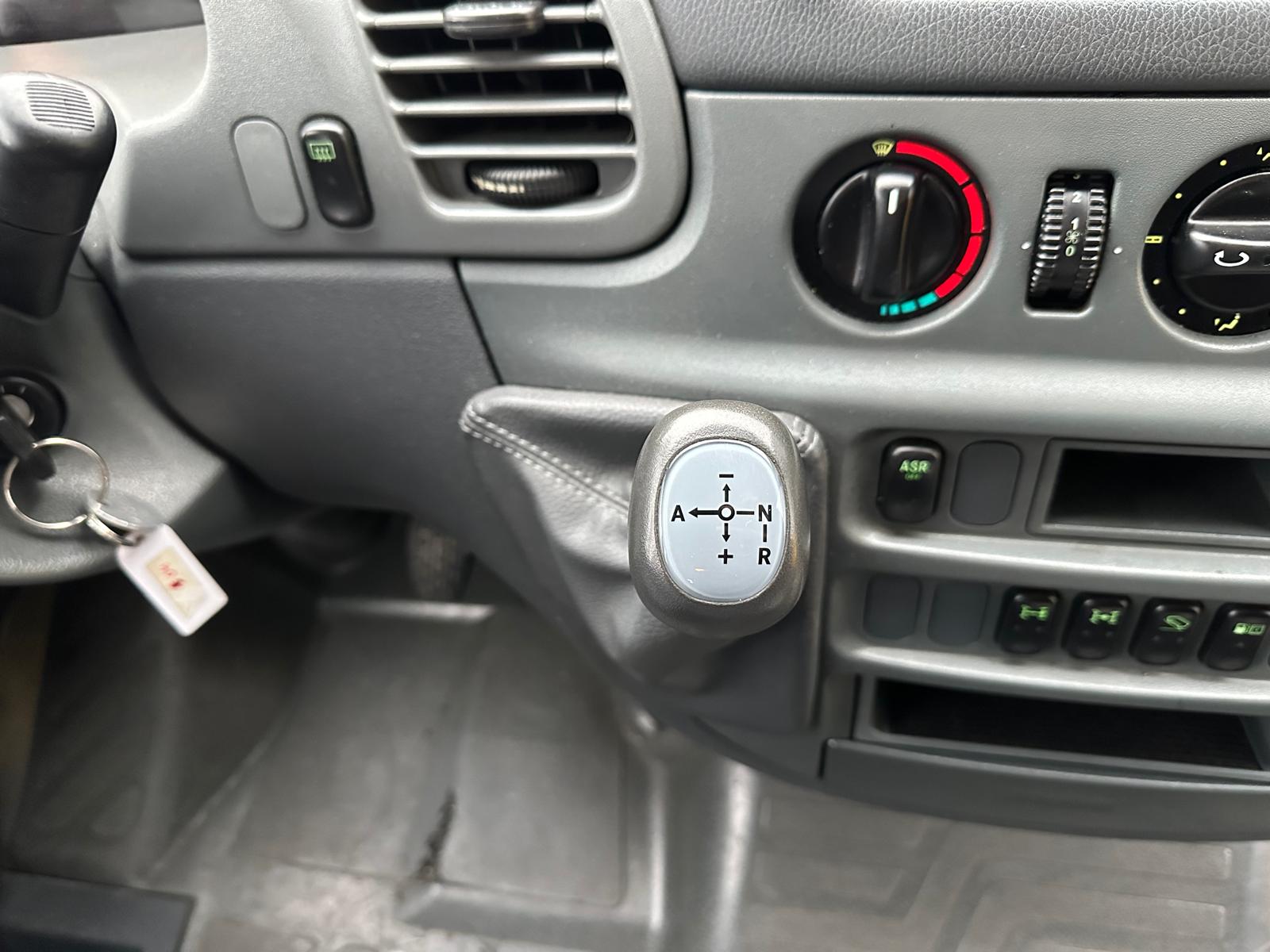 MERCEDES-BENZ Sprinter 313 CDI 4x4-image-35