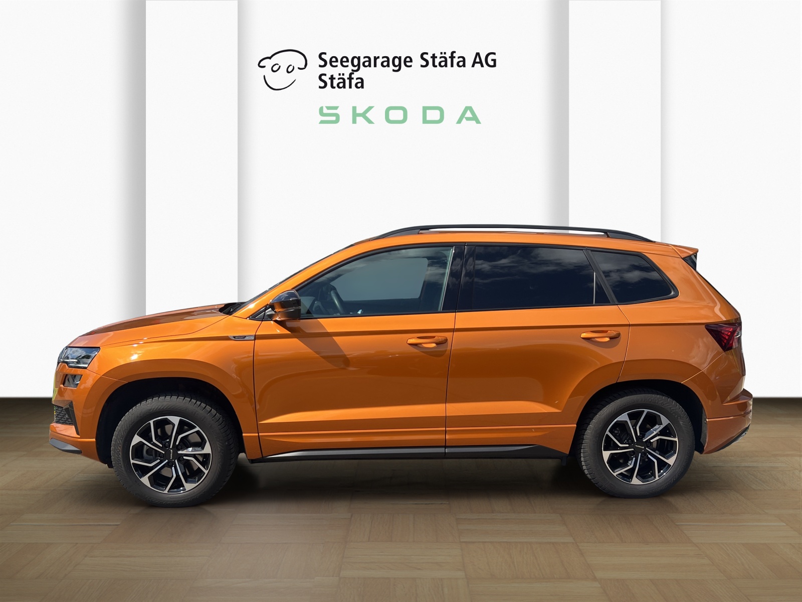 SKODA Karoq 2.0 TSI SportLine 4x4 DSG-showroom-element-1