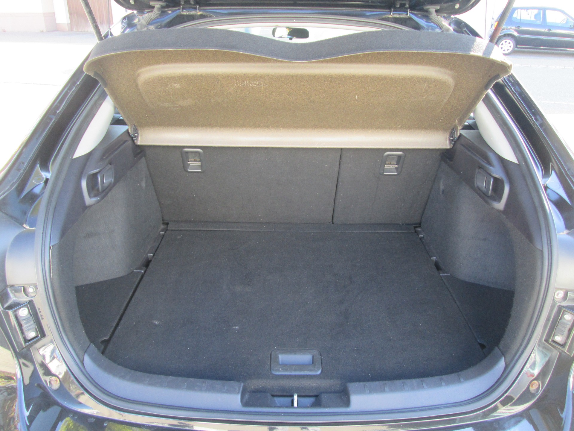 MITSUBISHI Lancer Sportback 1.8 Invite CVT-image-8