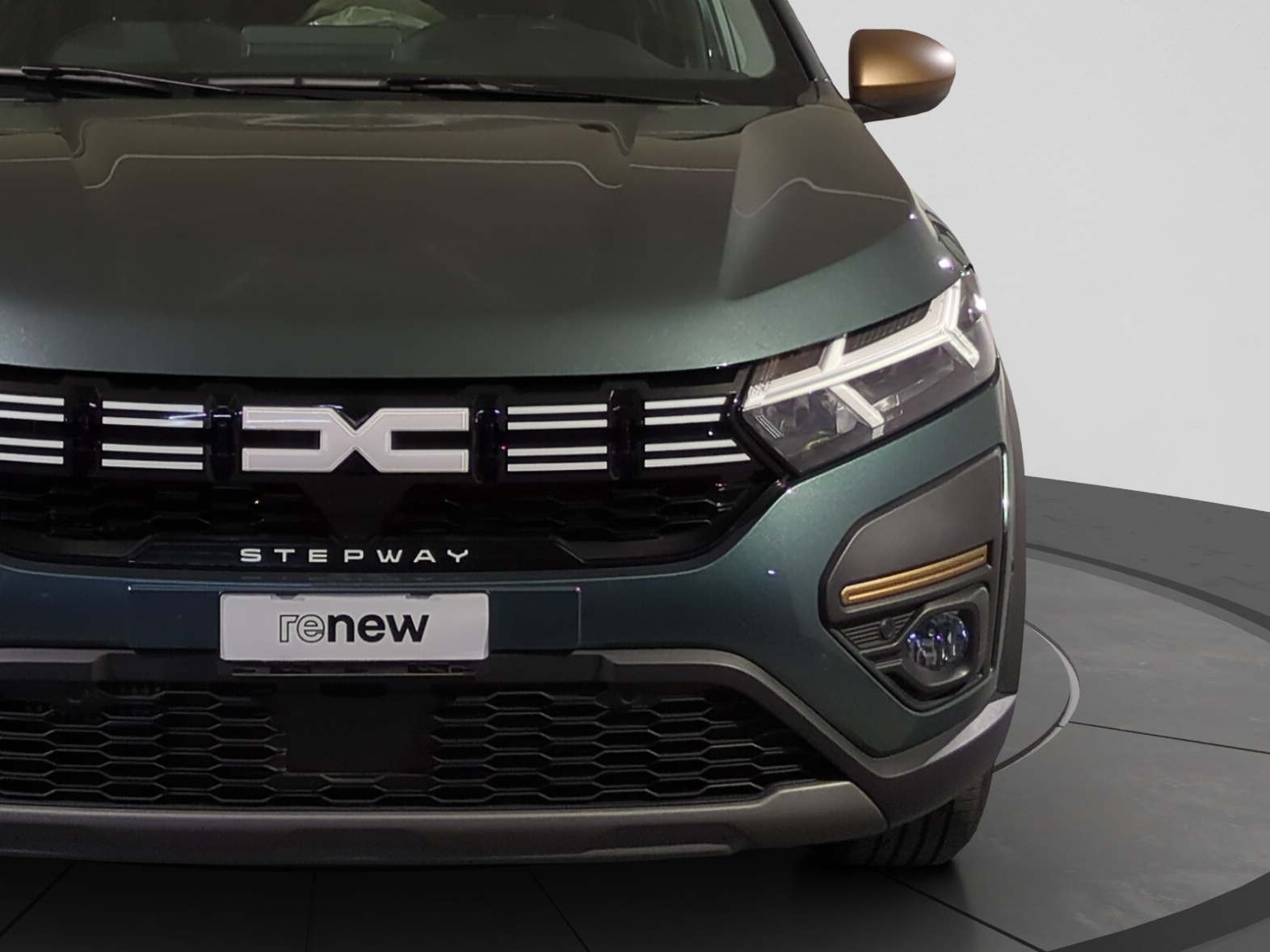 DACIA Sandero Stepway TCe 90 Extreme+ CVT-image-24