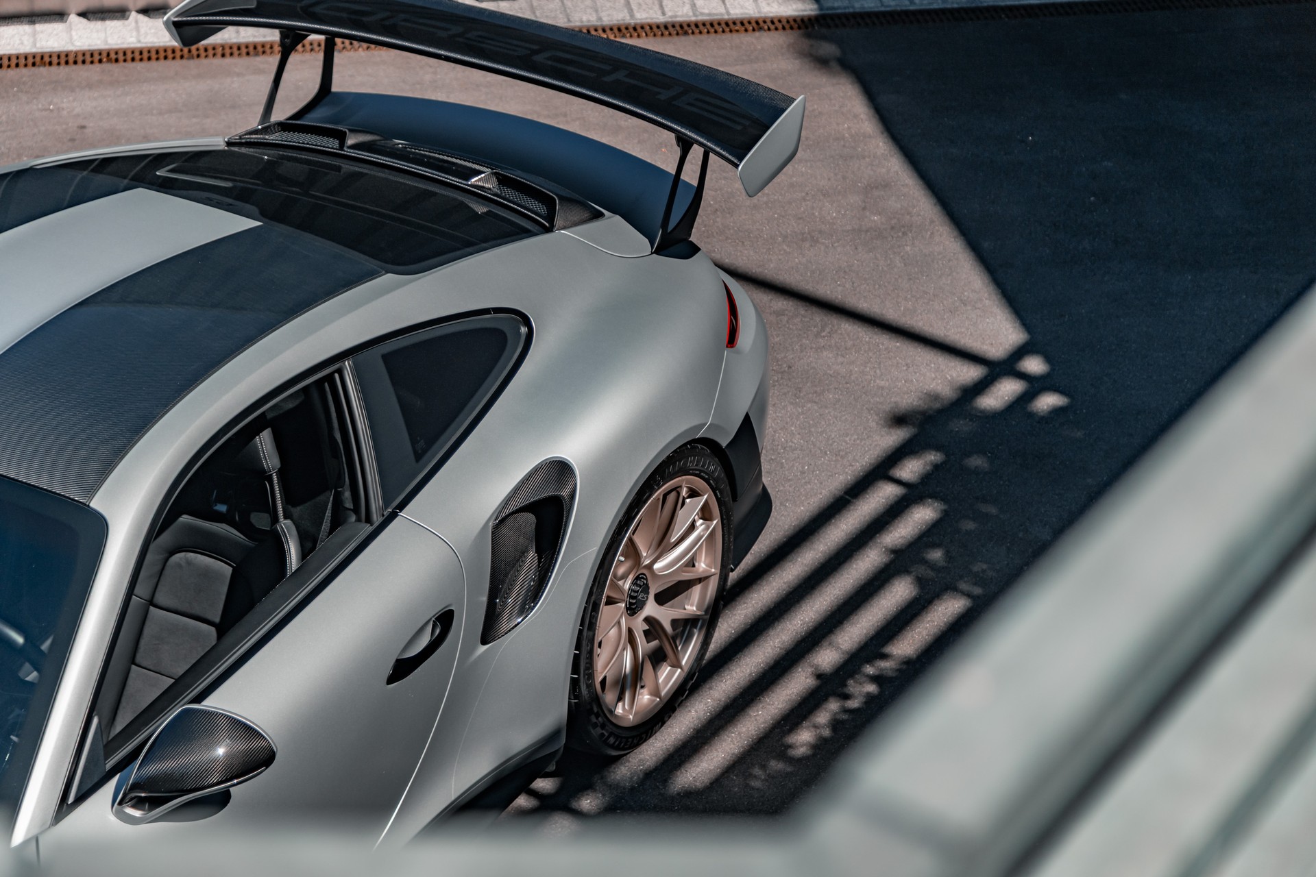 PORSCHE 911 GT2 RS PDK-image-17