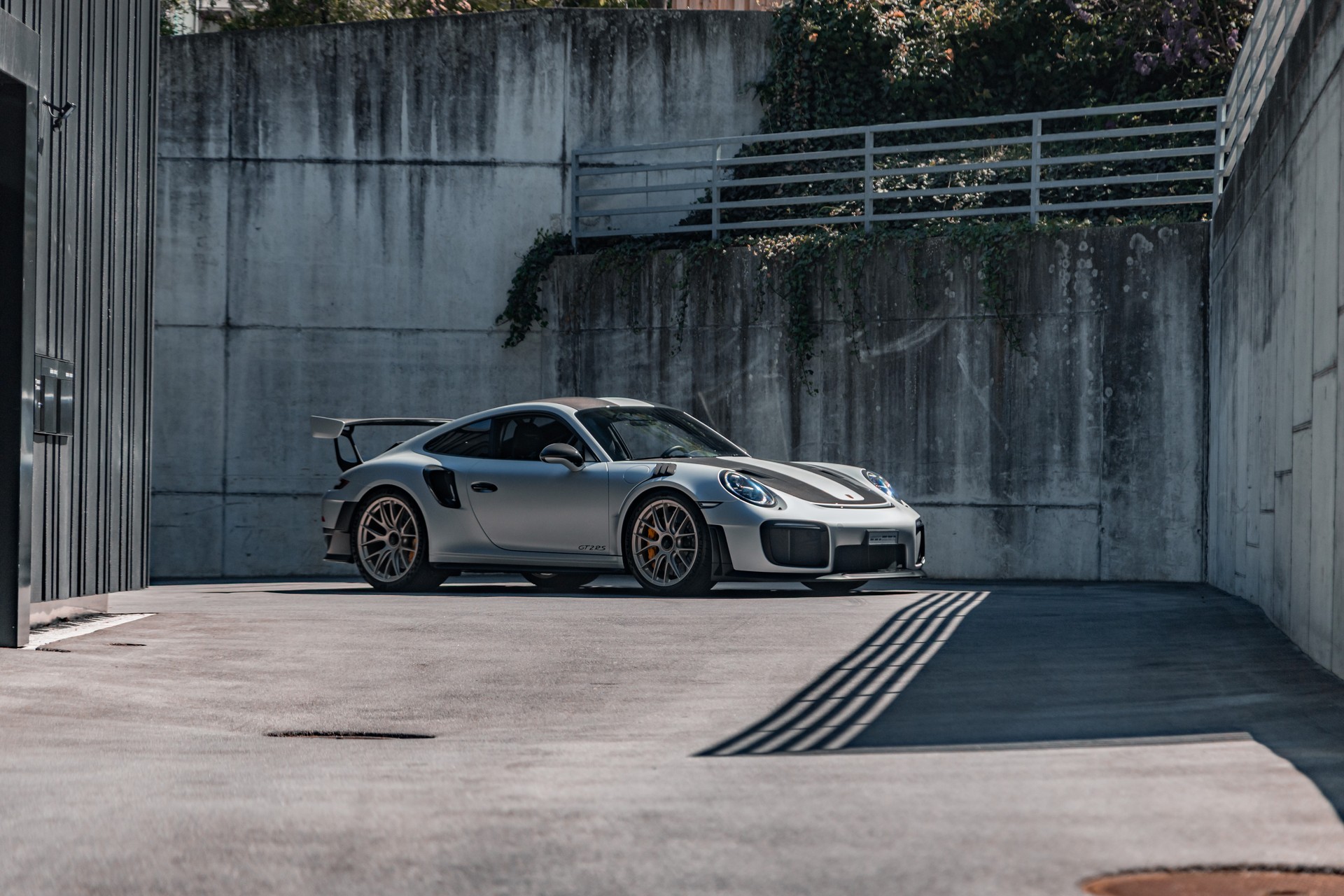 PORSCHE 911 GT2 RS PDK-image-24